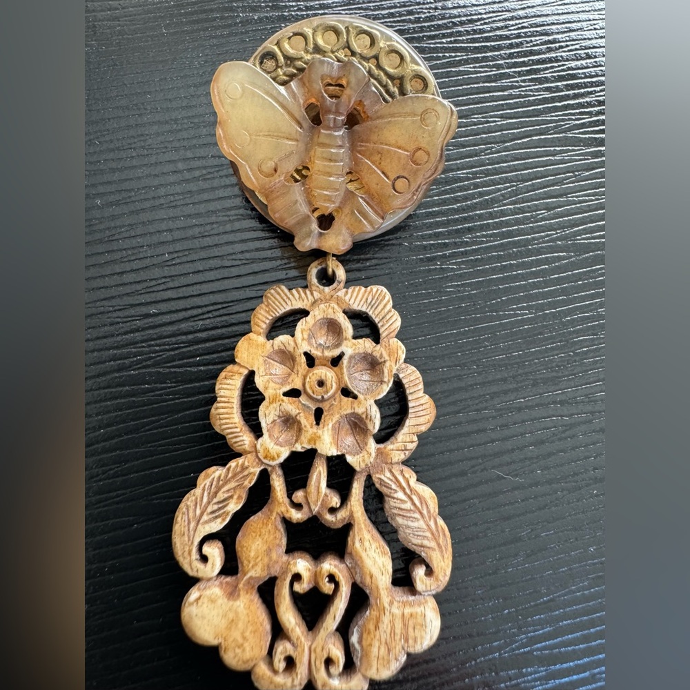 Hand Carved Bone & JADE brooch lapel pin 3” rare organic